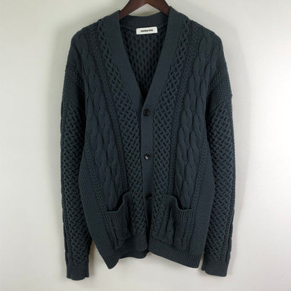 【中古品】【メンズ】 MONKEY TIME モンキータイム 24SS COTTON ACRYLIC FISHERMAN CARDIGAN 8328-117-0100 コットン アクリル フィッシャーマン カーディガン 長袖 トップス 147-251125-yo-15-tei サイズ：L カラー：ダークグレー 万代Net店