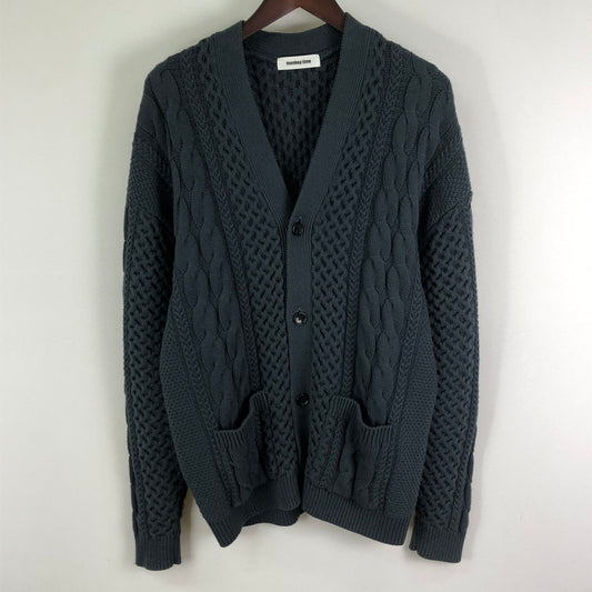 【中古品】【メンズ】 MONKEY TIME モンキータイム 24SS COTTON ACRYLIC FISHERMAN CARDIGAN 8328-117-0100 コットン アクリル フィッシャーマン カーディガン 長袖 トップス 147-251125-yo-15-tei サイズ：L カラー：ダークグレー 万代Net店