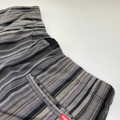 【中古品】【メンズ】 Supreme シュプリーム 14SS STRIPE BELTED SHORT PANTS ストライプ ベルト ショートパンツ ボトムス ショーツ ハーフパンツ 149-260720-ko-12-tei サイズ：30 カラー：グレー 万代Net店