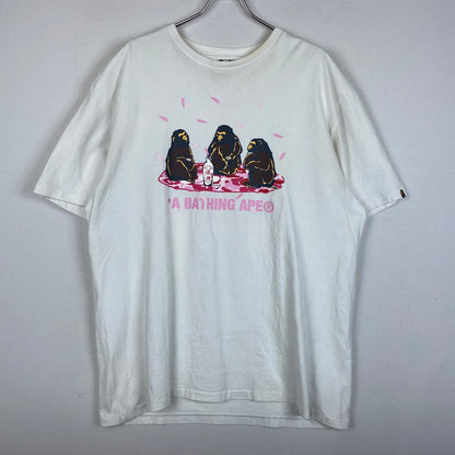 【現状渡し品】【メンズ】 A BATHING APE アベイシングエイプ SAKURA VIEWING S/S Tシャツ サクラ ビューイング ショートスリーブ Tシャツ トップス 半袖 142-260124-ko-15-fuz サイズ：2XL カラー：ホワイト 万代Net店
