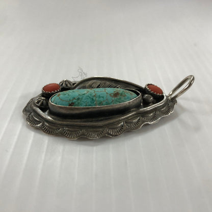 【中古品】【メンズ/レディース】 BIG HAND ビッグハンド 3D NECKLACE TOP 3D ネックレス トップ アクセサリー ジュエリー ターコイズ 192-251106-ts-18-tei カラー：シルバー 万代Net店