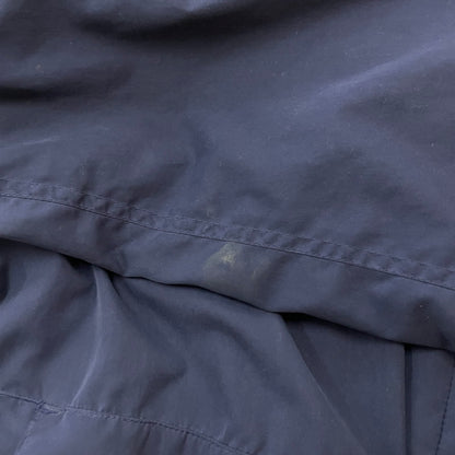 【現状渡し品】【メンズ】 STUSSY ステューシー NYLON JACKET ナイロンジャケット ライトアウター フルジップ 紺タグ 142-251217-ts-02-tei サイズ：M カラー：ネイビー 万代Net店