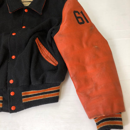 【現状渡し品】【メンズ】 DELONG デロング 70~80’s WOOL AND LEATHER STADIUM JACKET VINTAGE 70～80年代 ウールアンドレザー スタジアムジャケット ライトアウター ヴィンテージ スタジャン USA製 145-251006-ks-14-tei サイズ：46 カラー：ブラック 万代Net店