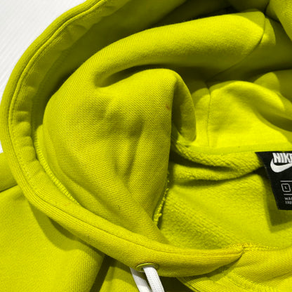 【中古品】【メンズ】 NIKE ナイキ JUST DO IT FLEECE PULLOVER HOODIE CI9407-308 ジャスト ドゥ イット フリース プルオーバー フーディ 長袖 トップス 148-260826-yo-10-teih サイズ：L カラー：ライムグリーン(蛍光色) 万代Net店
