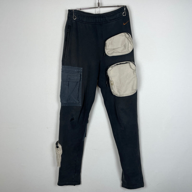 【現状渡し品】【メンズ】 NIKE ナイキ × TRAVIS SCOTT トラビス スコット 別注コラボ 20SS UTULITY SWEAT PANT CU0462-010 2020年春夏 ユーティリティ スウェット パンツ ボトムス 153-260901-sa-07-teih サイズ：XS カラー：ブラック 万代Net店