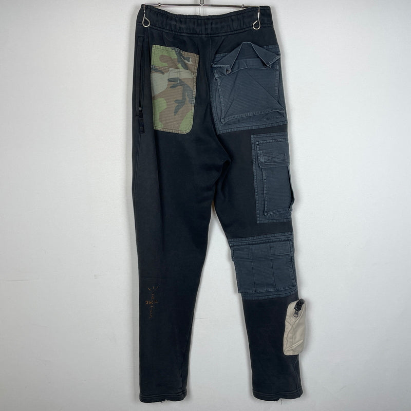 【現状渡し品】【メンズ】 NIKE ナイキ × TRAVIS SCOTT トラビス スコット 別注コラボ 20SS UTULITY SWEAT PANT CU0462-010 2020年春夏 ユーティリティ スウェット パンツ ボトムス 153-260901-sa-07-teih サイズ：XS カラー：ブラック 万代Net店