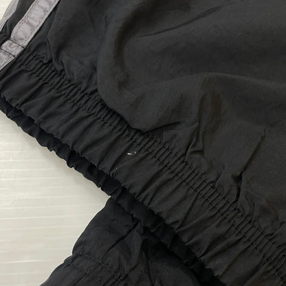 【中古品】【メンズ】 adidas アディダス × FUCKING AWSOME ファッキング オーサム 別注 コラボ ALOXE TRACK PANTS JI9041 トラックパンツ ボトムス 153-251010-yo-09-tei サイズ：4XL カラー：Black/Granite 万代Net店