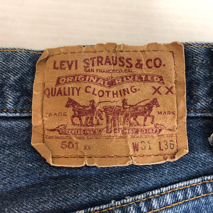 【中古品】【メンズ】 Levi's リーバイス 90's 501 DENIM PANTS 90年代 501 デニムパンツ ボトムス ジーンズ サンアンジェロ工場 USA製 ボタン裏 刻印552 156-251118-ts-20-tei サイズ：w31 カラー：インディゴ 万代Net店