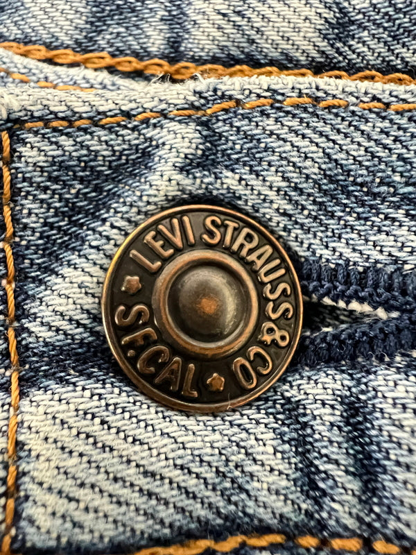 【現状渡し品】【メンズ】 LEVI'S リーバイス 90's DENIM PANTS 551Z-XX 90年代 デニムパンツ ボトムス ジーンズ 日本製復刻 ボタン裏刻印 J22 156-260830-kk-03-hon サイズ：31 カラー：ライトインディゴ 万代Net店