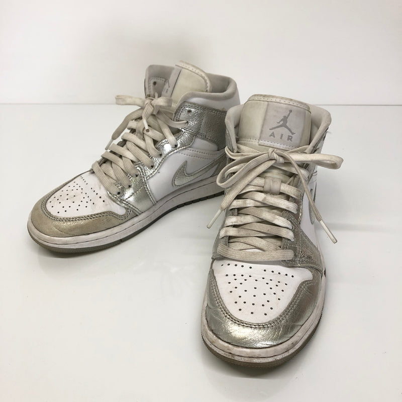 【中古品】【レディース】 NIKE ナイキ FN5031-100 WMNS AIR JORDAN 1 MID SE 靴 シューズ スニーカー 160-260904-AS-4-hon サイズ：23cm カラー：シルバー/ホワイト 万代Net店