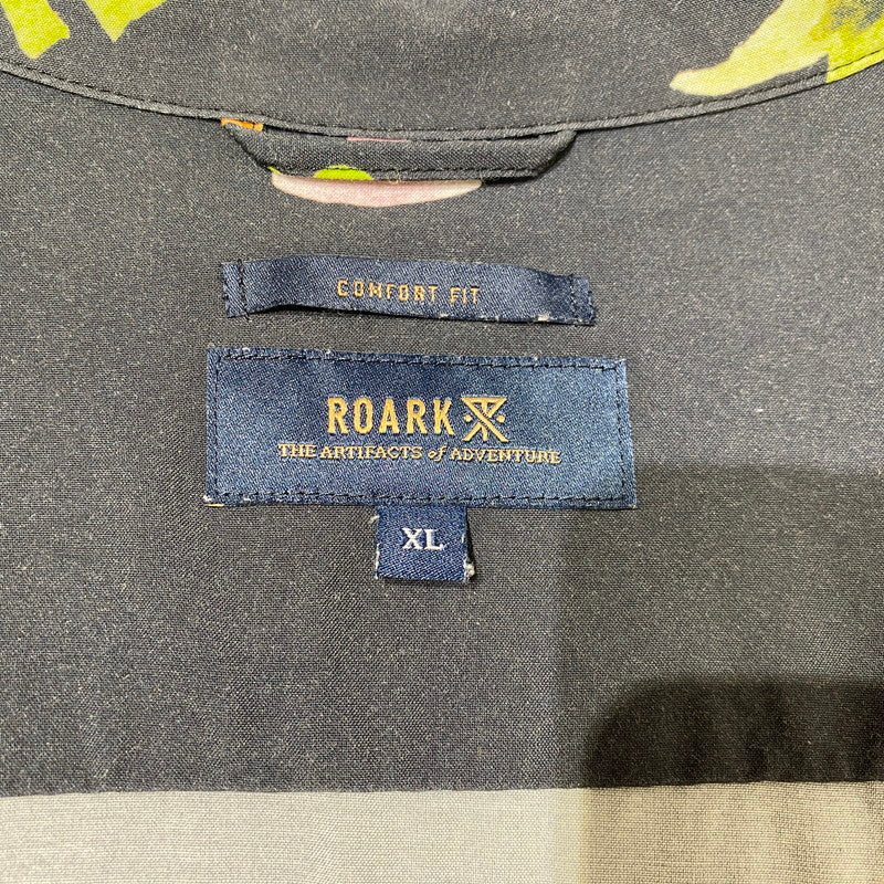 【中古品】【メンズ】 ROARK REVIVAL ロアーク リバイバル GONZO TAHITI TREAT WOVEN COMFORT FIT S/S SHIRT ゴンゾー タヒチ トリート ウーブンコンフォートフィット ショートスリーブシャツ 半袖トップス 141-260704-ss-02-tei サイズ：XL カラー：ブラック 万代Net店