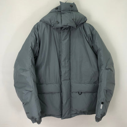 【中古品】【メンズ】 DAIWA PIER39 ダイワ ピアサーティナイン WINDSTOPPER EXPEDITION DOWN JACKET BW-15024W ウィンドストッパー エクスペディション ダウンジャケット アウター GORE-TEX 144-251116-ks-13-fuz サイズ：L カラー：グレー 万代Net店