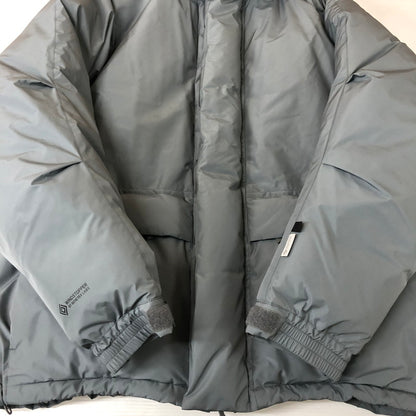 【中古品】【メンズ】 DAIWA PIER39 ダイワ ピアサーティナイン WINDSTOPPER EXPEDITION DOWN JACKET BW-15024W ウィンドストッパー エクスペディション ダウンジャケット アウター GORE-TEX 144-251116-ks-13-fuz サイズ：L カラー：グレー 万代Net店