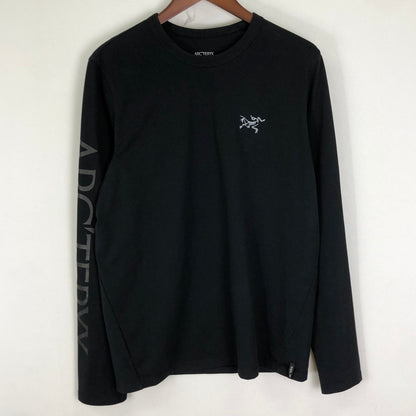 【中古品】【メンズ】 ARC'TERYX アークテリクス CAPTIVE ARCWORD L/S SHIRT X000006544 キャプティブ アークワード ロングスリーブ シャツ トップス 長袖 144-251124-ts-11-tei サイズ：S カラー：ブラック 万代Net店