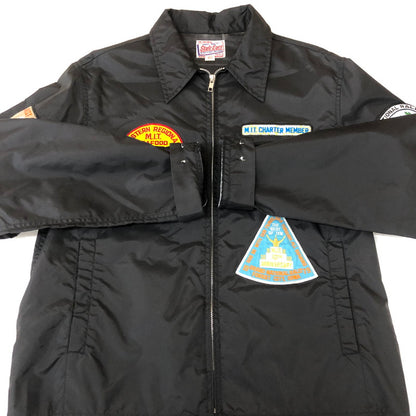 【現状渡し品】【メンズ】 東洋エンタープライズ トーヨーエンタープライズ STYLE EYES NYLON JACKET SE11275 スタイルアイズ ナイロンジャケット アウター ワッペン付き 145-251127-ts-18-tei サイズ：40 カラー：ブラック 万代Net店