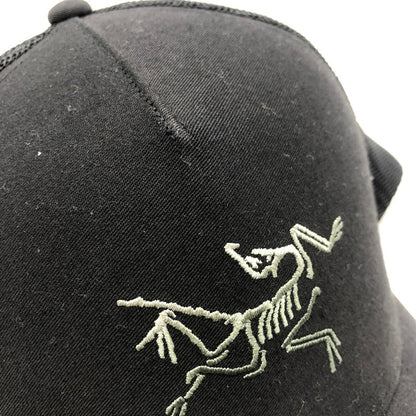 【中古品】【メンズ】 ARC'TERYX アークテリクス BIRD TRUCKER CURVED CAP バード トラッカー カーブド キャップ 帽子 185-251119-ks-10-tei サイズ：F カラー：ブラック 万代Net店