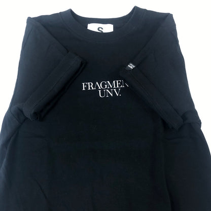 【中古品】【メンズ】 FRAGMANT UNIVERCTY フラグメント ユニバーシティ FRGMT UNV LOGO S/S TEE フラグメント ユニバーシティ ロゴ ショートスリーブ Tシャツ 半袖 トップス 142-251130-yy-07-tei サイズ：S カラー：ブラック 万代Net店