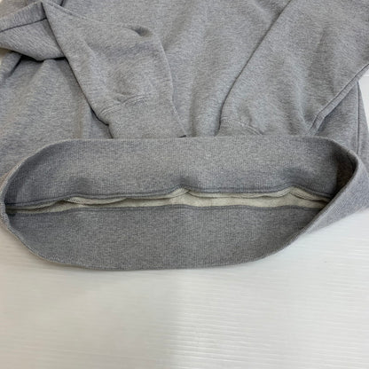 【中古品】【メンズ】 PRADA プラダ 23SS TRIANGLE PLATE CREW NECK SWEAT 134668 S231 ライアングルプレート クルーネック スウェット トップス トレーナー 141-251201-ts-16-tei サイズ：XS カラー：グレー 万代Net店