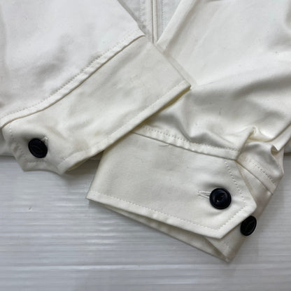 【中古品】【メンズ】 MADTOYZ マッドトイズ × 荒くれKNIGHT 別注 コラボ LOGO PRINT COTTON JACKET ロゴ プリント コットンジャケット ライトアウター "輪蛇" 147-260818-kk-06-hon サイズ：M カラー：ホワイト 万代Net店