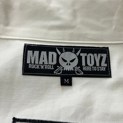 【中古品】【メンズ】 MADTOYZ マッドトイズ × 荒くれKNIGHT 別注 コラボ LOGO PRINT COTTON JACKET ロゴ プリント コットンジャケット ライトアウター "輪蛇" 147-260818-kk-06-hon サイズ：M カラー：ホワイト 万代Net店