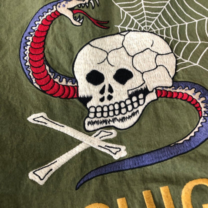 【中古品】【メンズ】 SNAKE&SKULL刺繍 M1951 FIELD JACKET 02243AB12 スネーク&スカル刺繍 M1951 フィールドジャケット ライトアウター 140-251204-yy-03-fuzh サイズ：S カラー：カーキ 万代Net店