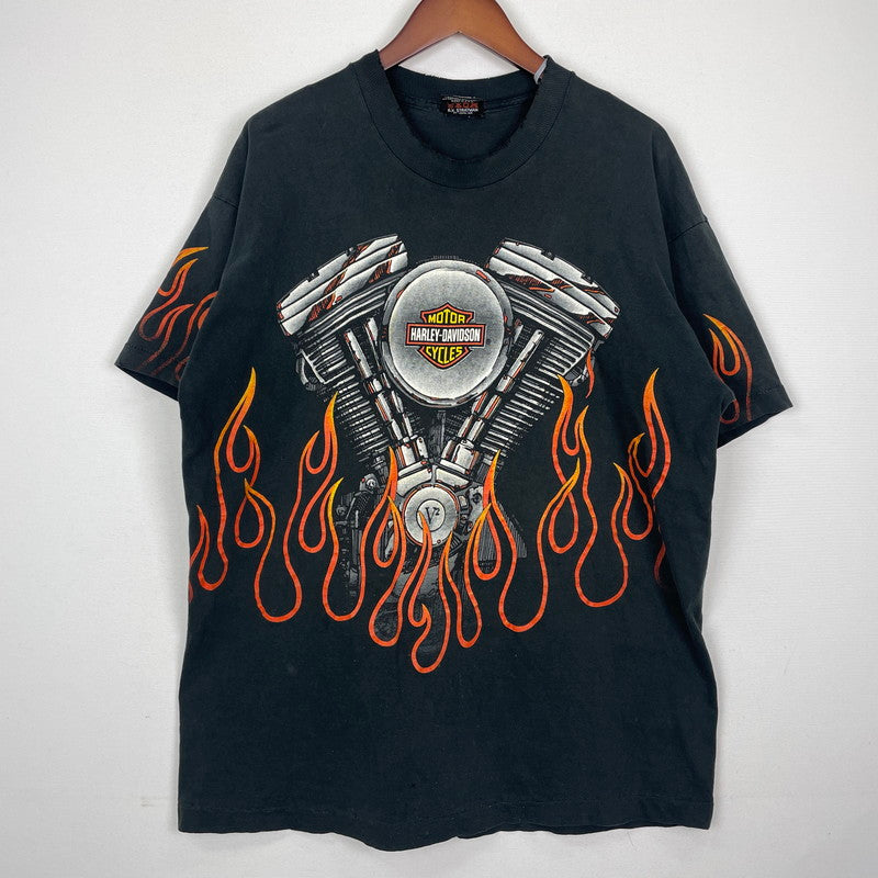 【現状渡し品】【メンズ】 HARLEY DAVIDSON ハーレーダビッドソン 90's V2 ENGINE FLAME PRINT S/S TEE 90年代 V2 エンジン フレイムプリント ショートスリーブ Ｔシャツ 半袖 トップス 145-251204-yy-13-tei サイズ：XL カラー：ブラック 万代Net店
