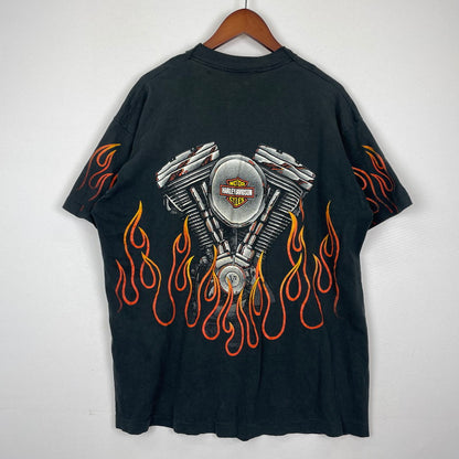 【現状渡し品】【メンズ】 HARLEY DAVIDSON ハーレーダビッドソン 90's V2 ENGINE FLAME PRINT S/S TEE 90年代 V2 エンジン フレイムプリント ショートスリーブ Ｔシャツ 半袖 トップス 145-251204-yy-13-tei サイズ：XL カラー：ブラック 万代Net店