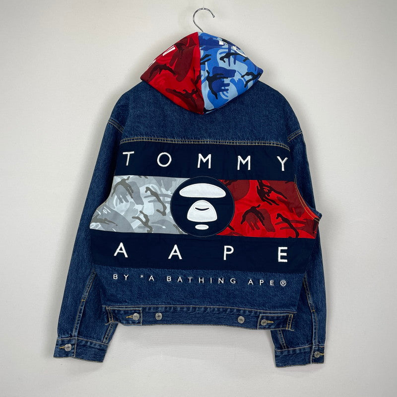 【中古品】【メンズ】 AAPE BY A BATHING APE エーエイプバイアベイシングエイプ × TOMMY JEANS トミージーンズ 別注 コラボ DENIM JACKET デニムジャケット アウター Gジャン 142-251203-ts-04-tei サイズ：S カラー：インディゴ 万代Net店