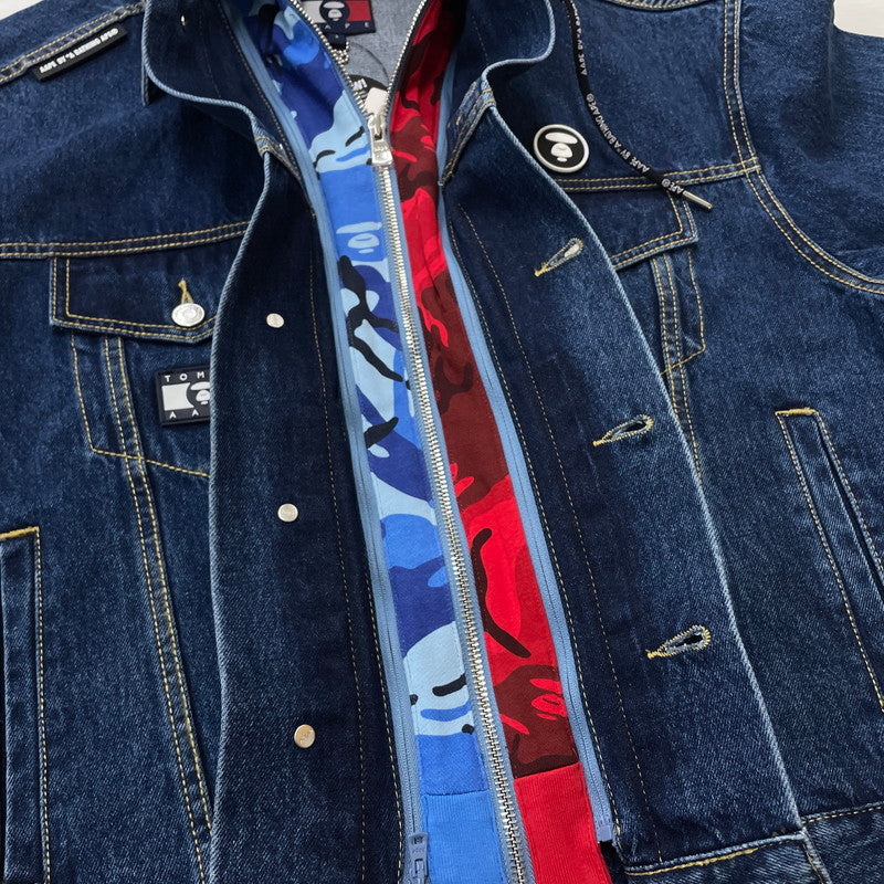 【中古品】【メンズ】 AAPE BY A BATHING APE エーエイプバイアベイシングエイプ × TOMMY JEANS トミージーンズ 別注 コラボ DENIM JACKET デニムジャケット アウター Gジャン 142-251203-ts-04-tei サイズ：S カラー：インディゴ 万代Net店