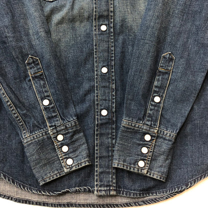 【中古品】【メンズ】 Wrangler ラングラー × TOY'S McCOY トイズマッコイ 別注 コラボ L/S DENIM WESTERN SHIRT ロングスリーブ デニム ウエスタンシャツ 長袖 トップス 145-251204-yy-18-tei サイズ：15-33 カラー：インディゴ 万代Net店