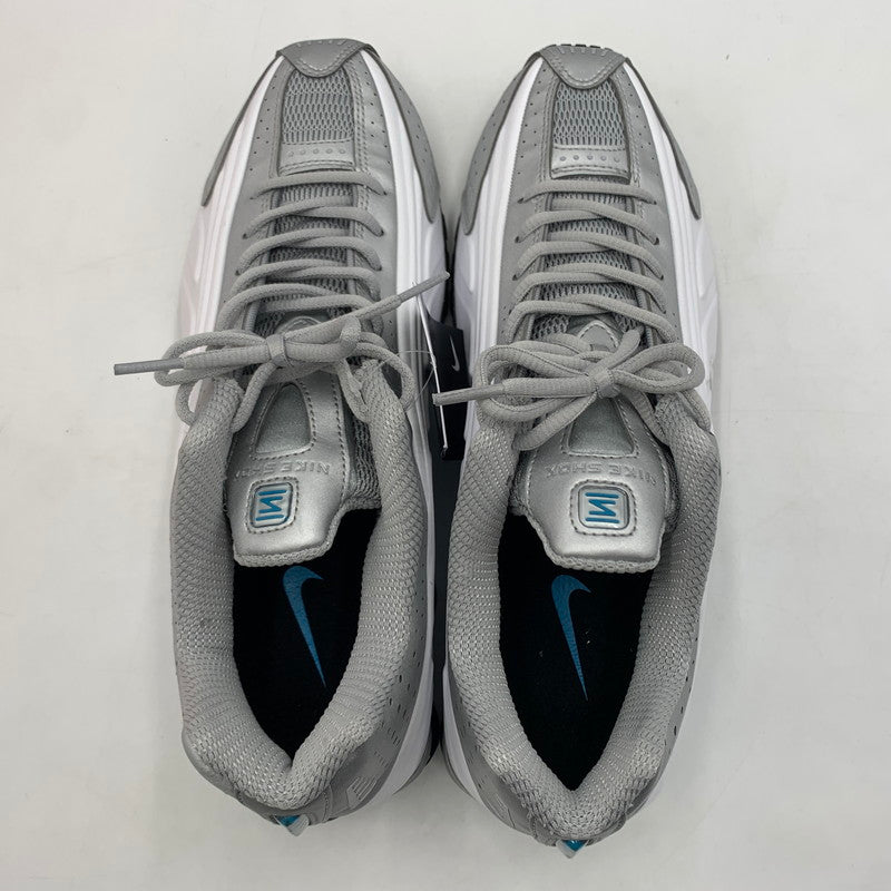 【中古品】【メンズ】 NIKE ナイキ SHOX R4 HQ1988-005 ショックス アールフォー スニーカー 靴 160-260220-ko-06-tei サイズ：29.5cm カラー：シルバー/ホワイト/ブルー 万代Net店