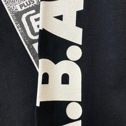 【中古品】【メンズ】 A BATHING APE アベイシングエイプ × UNDEFEATED アンディフィーテッド 別注 コラボ L/S COTTON TEE ロングスリーブ コットン Tシャツ 長袖 トップス 142-251208-yy-05-tei サイズ：XL カラー：ブラック 万代Net店