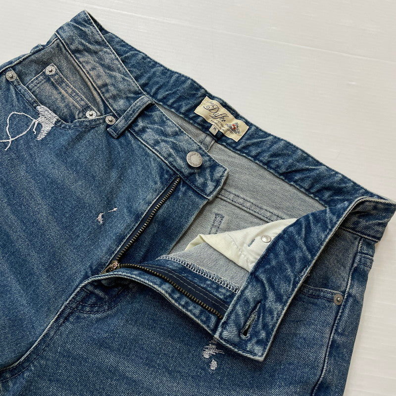 【中古品】【メンズ】 The DUFFER of ST.GEORGE ザダファーオブセントジョージ SLIM FIT DENIM ダファー レザー プロセスト エンブロイダリー スリム フィット デニム ボトムス 158-620618-sa-09-tei サイズ：M カラー：インディゴ 万代Net店