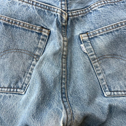 【現状渡し品】【メンズ】 Levi's リーバイス 80's 501 DENIM PANTS VINTAGE 80年代 デニムパンツ ボトムス ジーンズ ボタン裏刻印 311 ホワイトタブ ヴィンテージ 156-251211-yy-21-tei サイズ：不明 カラー：インディゴ 万代Net店