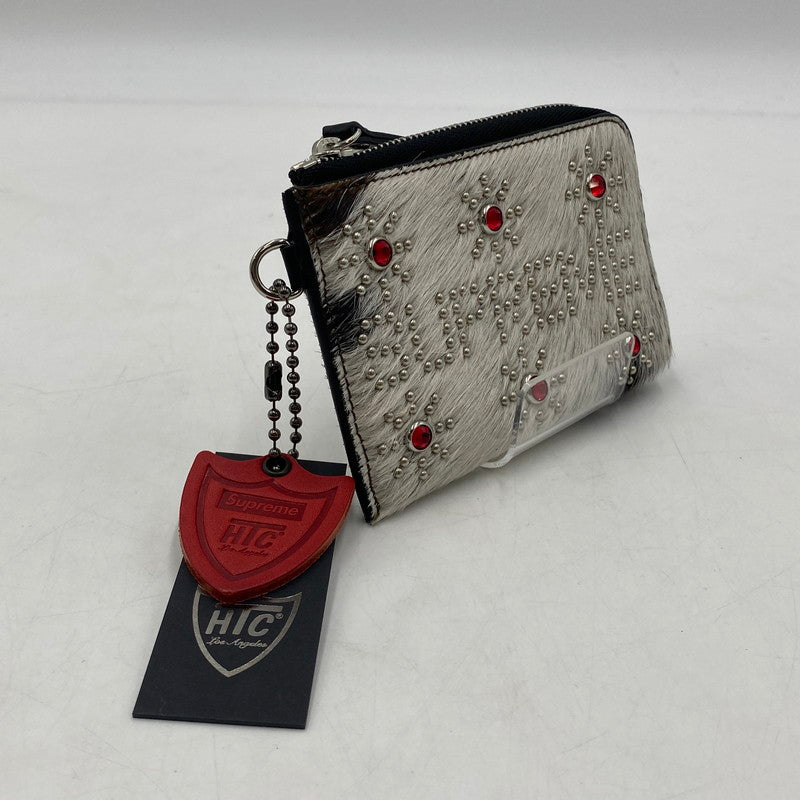 【中古品】【メンズ】 Supreme シュプリーム × HTC エイチティーシー 別注 コラボ 23SS STUDDED WALLET スタッズ ウォレット 財布 200-260128-yy-22-tei カラー：ホワイト 万代Net店
