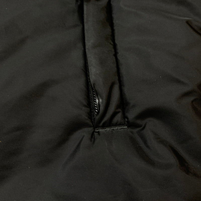 【中古品】【メンズ】 PRADA プラダ RE NYLON 三角ロゴ トライアングルプレート パファージャケット SGN955 S191 1WQ9 2022 メンズ ダウンジャケット 141-251214-ts-05-tei サイズ：48 カラー：ブラック 万代Net店
