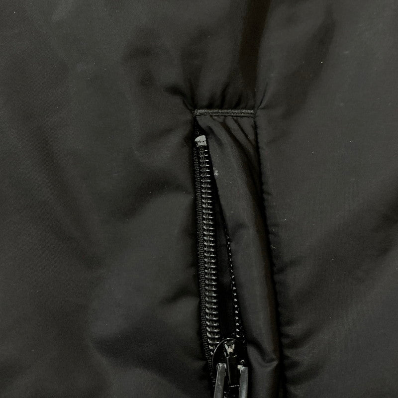 【中古品】【メンズ】 PRADA プラダ RE NYLON 三角ロゴ トライアングルプレート パファージャケット SGN955 S191 1WQ9 2022 メンズ ダウンジャケット 141-251214-ts-05-tei サイズ：48 カラー：ブラック 万代Net店