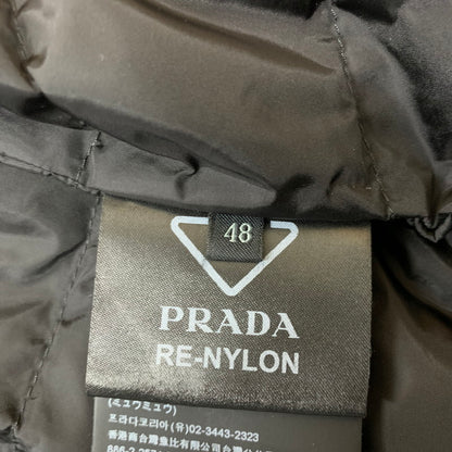 【中古品】【メンズ】 PRADA プラダ RE NYLON 三角ロゴ トライアングルプレート パファージャケット SGN955 S191 1WQ9 2022 メンズ ダウンジャケット 141-251214-ts-05-tei サイズ：48 カラー：ブラック 万代Net店