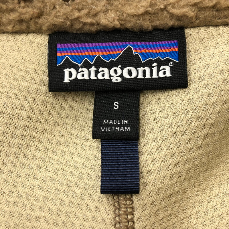【中古品】【メンズ】 patagonia パタゴニア CLASSIC RETRO-X JACKET 23056FA17 クラシック レトロX ジャケット ライトアウター 144-251222-yy-09-fuz サイズ：S カラー：ベージュ 万代Net店