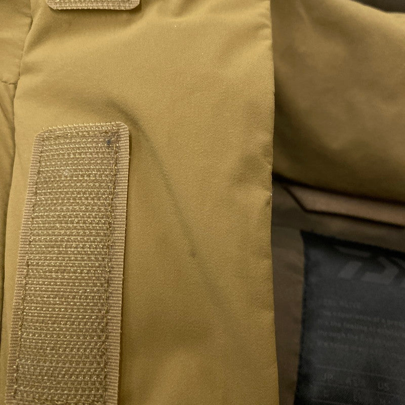 【現状渡し品】【メンズ】 DAIWA PIER39 ダイワ ピアサーティナイン GORE-TEX INFINIUM EXPEDITION DOWN JACKET BW-1502W ゴアテックス インフィニウム エクスペディション ダウンジャケット アウター 144-251224-yy-05-tei サイズ：L カラー：ベージュ 万代Net店