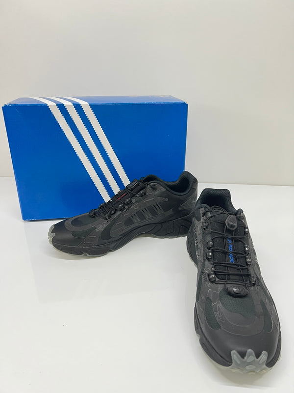 【中古品】【メンズ】 adidas アディダス × 100 Thieves ハンドレッドシーブス 別注 コラボ 100T SAVAGE JR5538 100T サベージ スニーカー 靴 161-260718-kk-25-hon カラー：CBLACK/CBLACK/SILPEB 万代Net店
