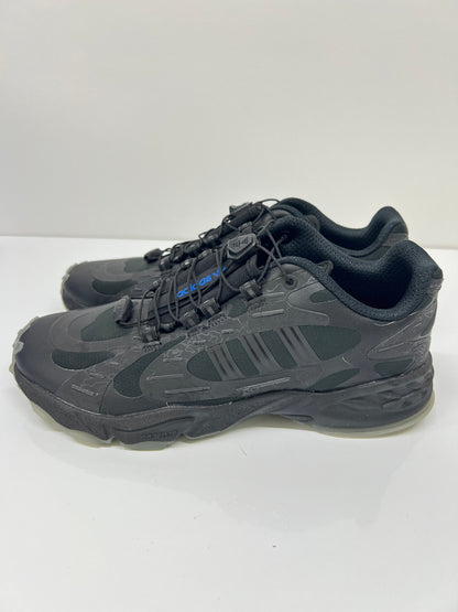 【中古品】【メンズ】 adidas アディダス × 100 Thieves ハンドレッドシーブス 別注 コラボ 100T SAVAGE JR5538 100T サベージ スニーカー 靴 161-260718-kk-25-hon カラー：CBLACK/CBLACK/SILPEB 万代Net店