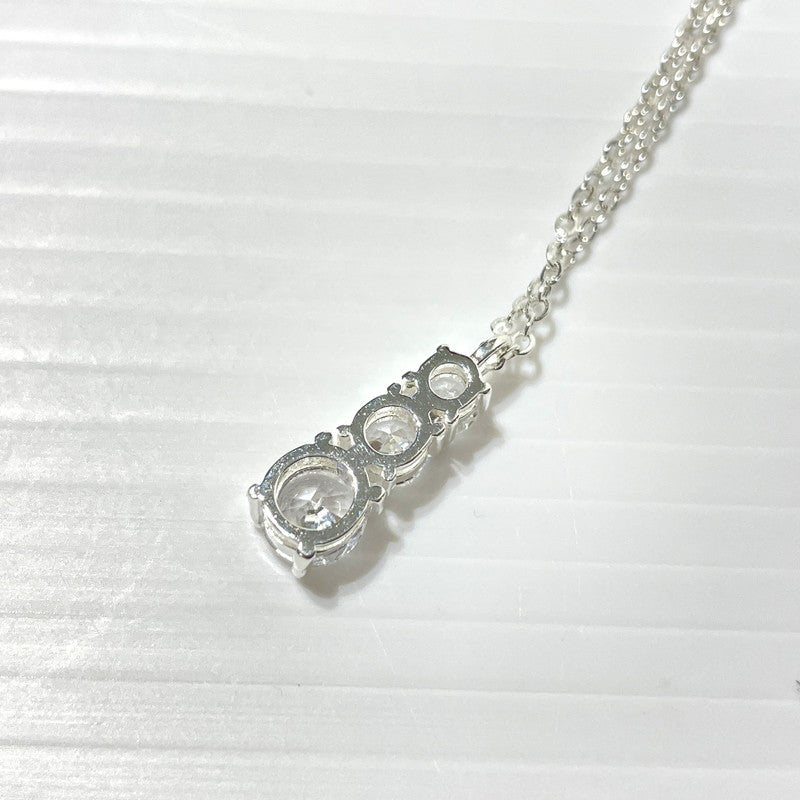 【中古品】【レディース】 UNKNOWN MOISSANITE STONE SILVER NECKLACE モアサナイト 3連ストーン シルバーネックレス アクセサリー 192-260221-yo-16-tei カラー：シルバー 万代Net店
