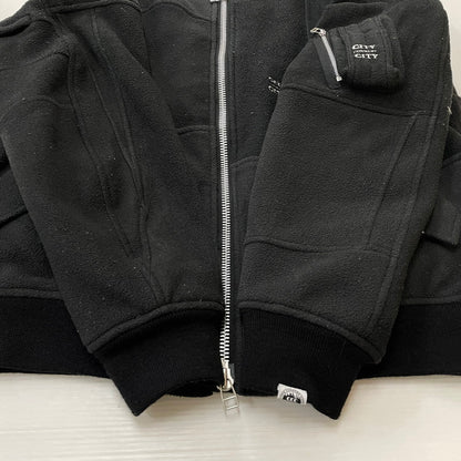 【現状渡し品】【メンズ】 CITY COUNTRY CITY シティーカントリーシティー × OLD PARK オールドパーク 別注 コラボ PATCHWORK FLEECE MA-1 JACKET パッチワーク フリース MA-1 ジャケット ライトアウター 140-260114-ks-12-fuzh サイズ：L カラー：ブラック 万代Net店
