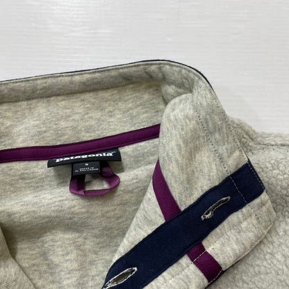 【中古品】【メンズ】 patagonia パタゴニア SHEARLING BUTTON PULLOVER 26140 シアーリング ボタン プルオーバー ライトアウター フリースジャケット 144-260113-yy-33-tei サイズ：S カラー：オートミールヘザー 万代Net店
