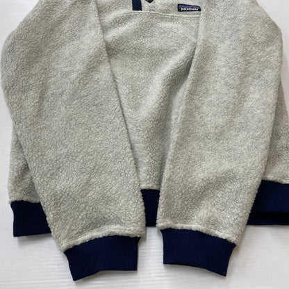 【中古品】【メンズ】 patagonia パタゴニア SHEARLING BUTTON PULLOVER 26140 シアーリング ボタン プルオーバー ライトアウター フリースジャケット 144-260113-yy-33-tei サイズ：S カラー：オートミールヘザー 万代Net店