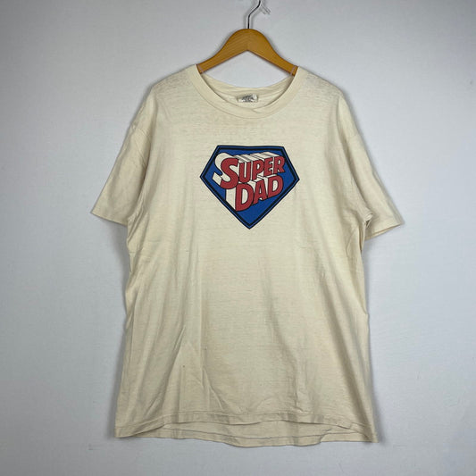 【中古品】【メンズ】 HANES ヘインズ 70's SUPER DAD PRINT S/S TEE VINTAGE 70年代 スーパーダッド プリント ショートスリーブ Tシャツ 半袖 トップス ヴィンテージ 145-260113-yy-22-fuzh サイズ：XL カラー：アイボリー 万代Net店