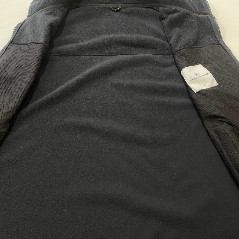 【中古品】【メンズ】 uniform experiment ユニフォームエクスペリメント POLARTEC WIND PRO FLEECE VEST UE-212030 ポーラテック ウィンド フリース ベスト ライトアウター 142-260114-yy-01-tei サイズ：4 カラー：ブラック 万代Net店