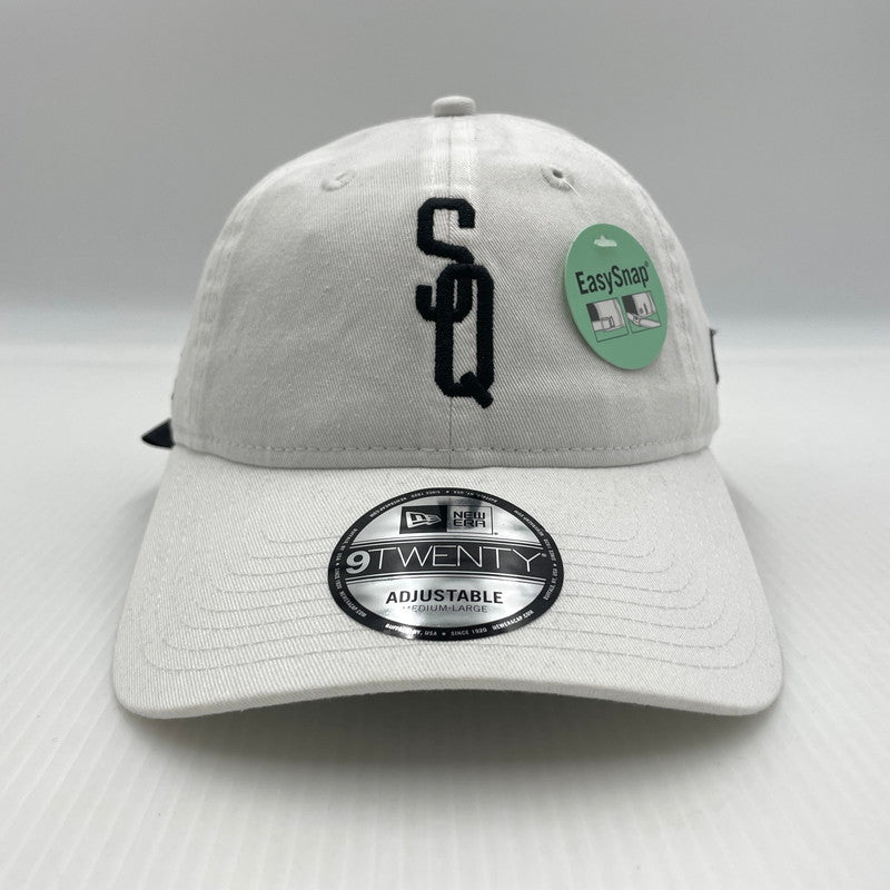 【中古品】【メンズ】 SEQUEL シークエル × NEW ERA ニューエラ 別注 コラボ 25SS 9TWENTY LOGO CAP SQ-25SS-HT-02 ロゴキャップ 帽子 185-260809-ko-15-tei カラー：ホワイト 万代Net店