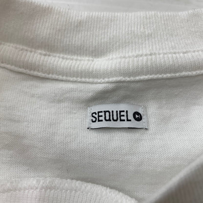 【中古品】【メンズ】 SEQUEL シークエル 24AW PLAY LOGO S/S TEE SQ-24AW-ST-09 プレイ ロゴ ショートスリーブ Tシャツ 半袖 トップス 142-260114-yy-18-tei サイズ：S カラー：ホワイト 万代Net店
